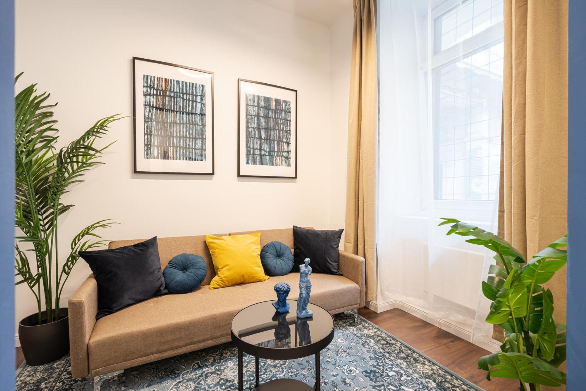 R10- Boutique Apartments, Best Location. By Bqa Boedapest Buitenkant foto